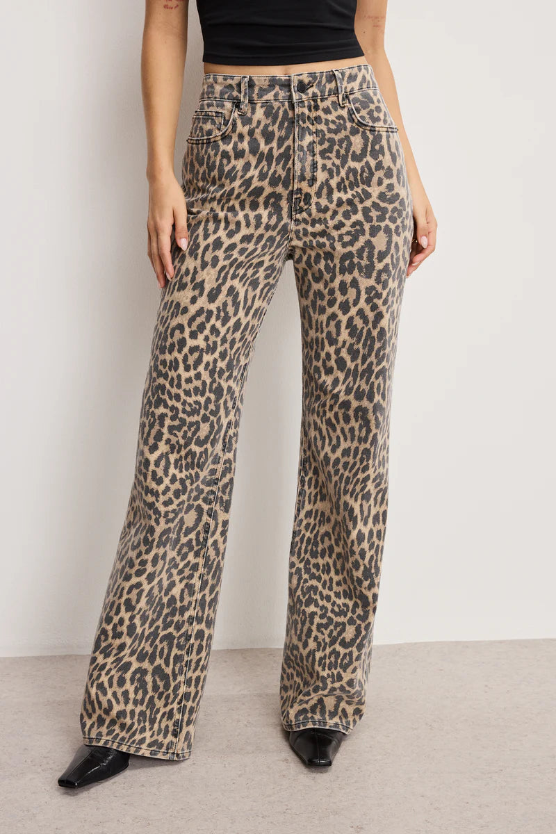 Good American GOOD STANDARD EASE LEOPARD JEANS
