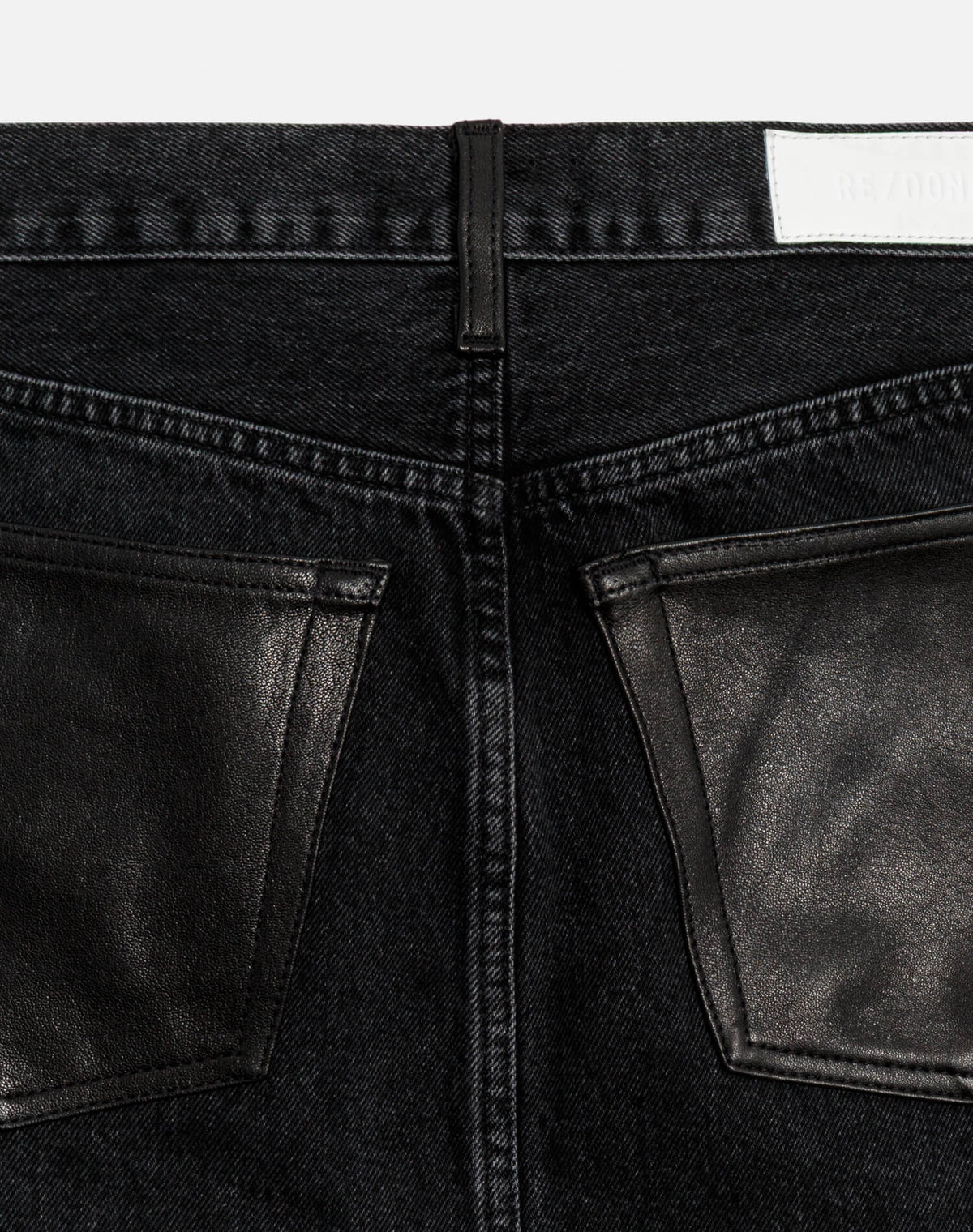 RE/DONE ALINE CLASSIC SKIRT  BACK TO BLACK LEATHER