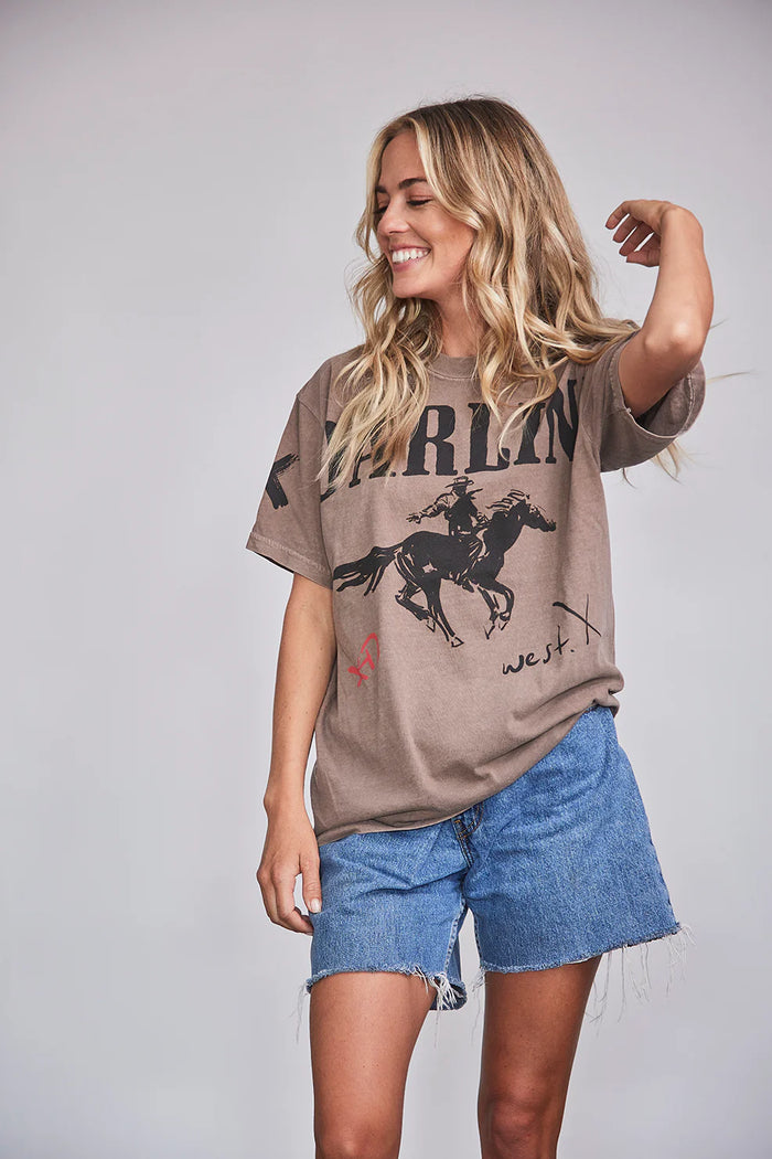 Darlin' HORSEMAN SHORT SLEEVE - BROWN