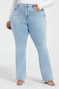 Good American GOOD CURVE BOOTCUT JEANS