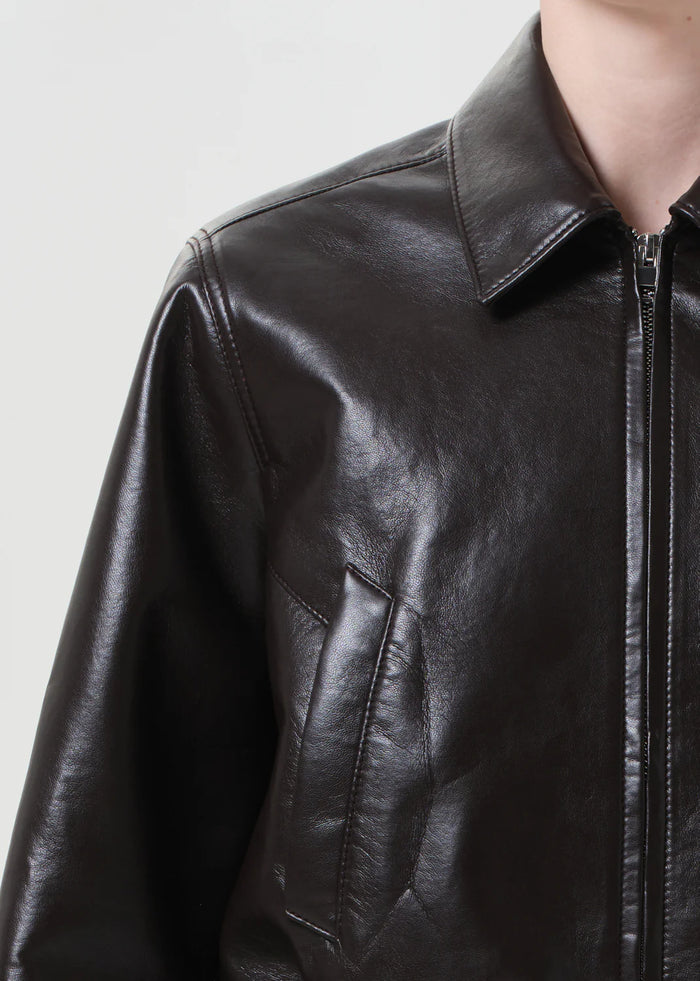 AGOLDE ESSIE RECYCLED LEATHER CROPPED JACKET IN CHOCOLATE