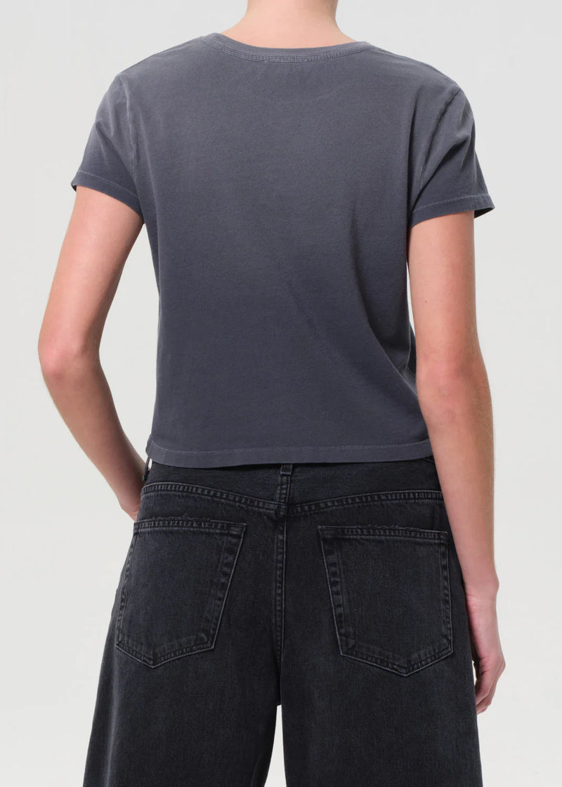 Agolde ADINE SHRUNKEN TEE IN WINDSTORM