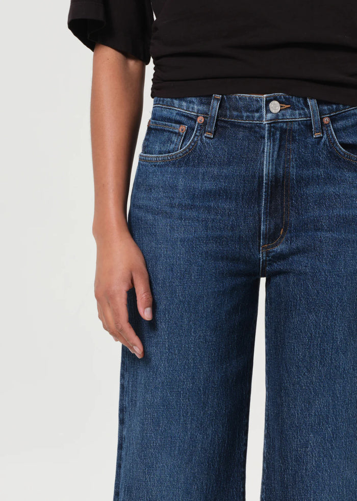 *Agolde HARPER CROP JEAN IN ECHO*