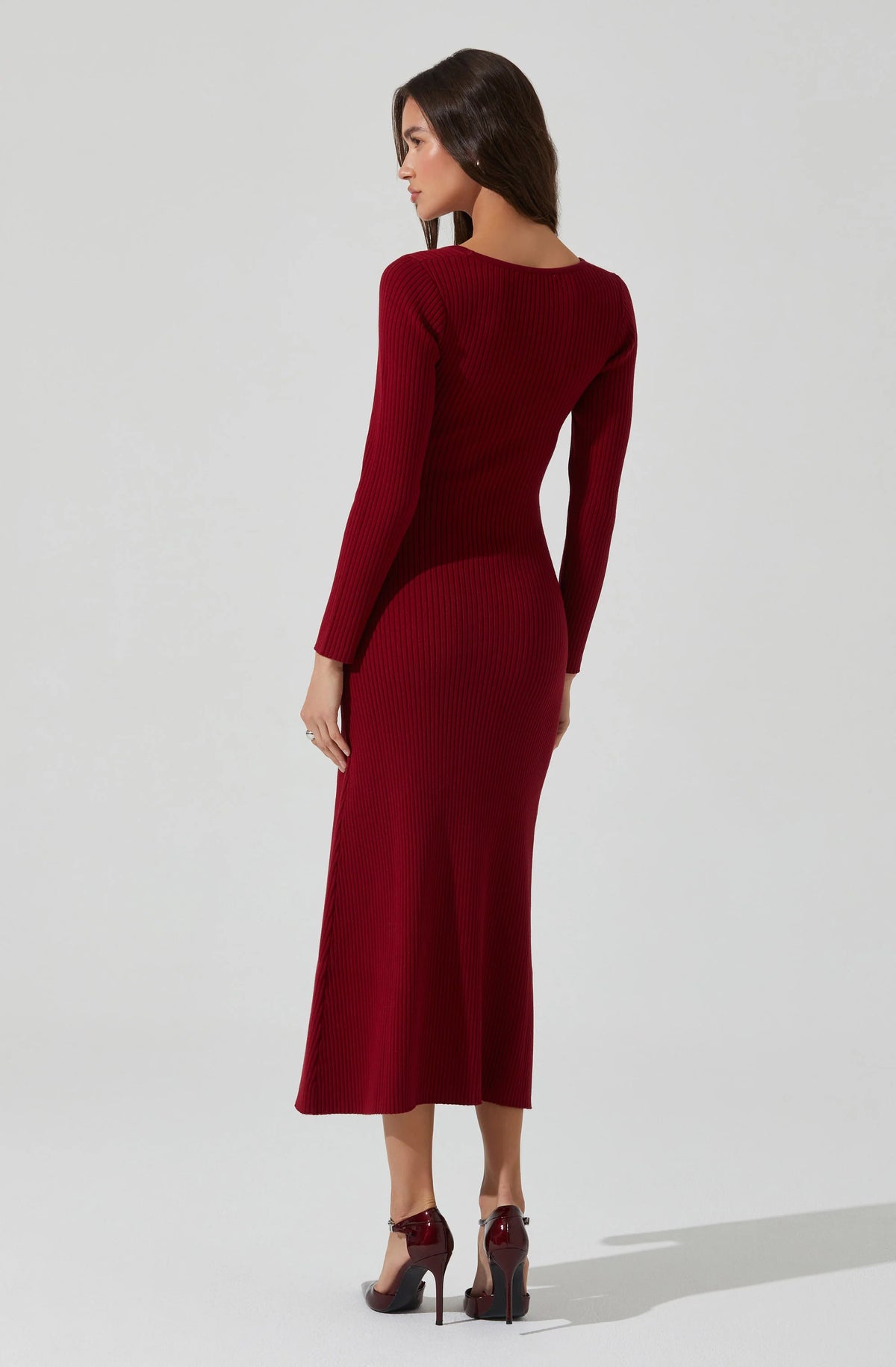 Astr The Label Kylie Ribbed Midi Sweater Dress