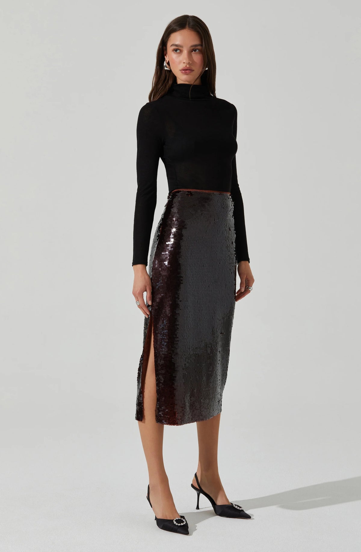 Astr The Label Dova Sequin Midi Skirt