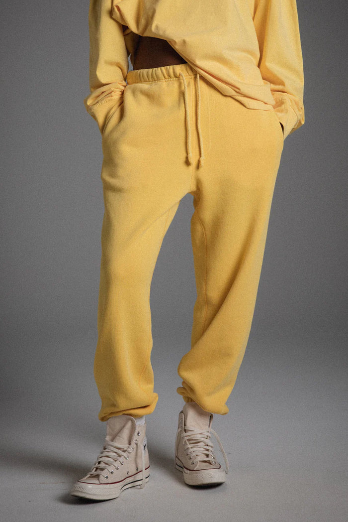 Elwood CORE SWEATPANT Vintage Yellow