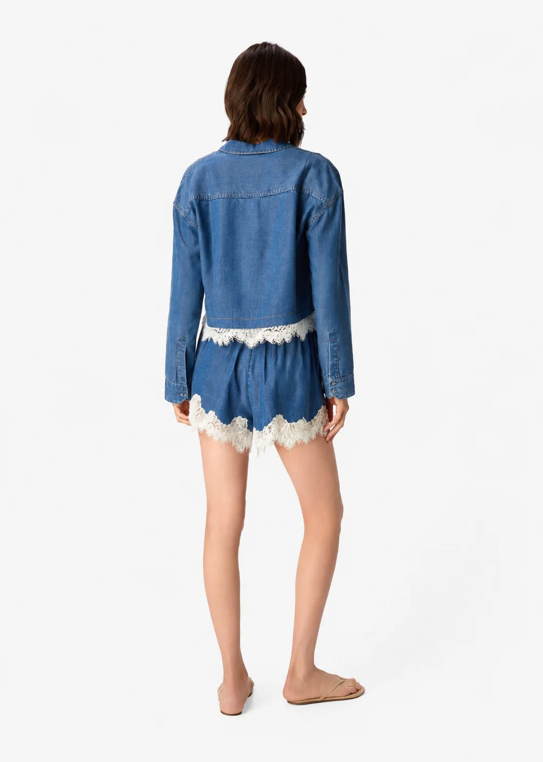 Cami Nyc Alona Chambray Short Light Wash Lighweight Chambray