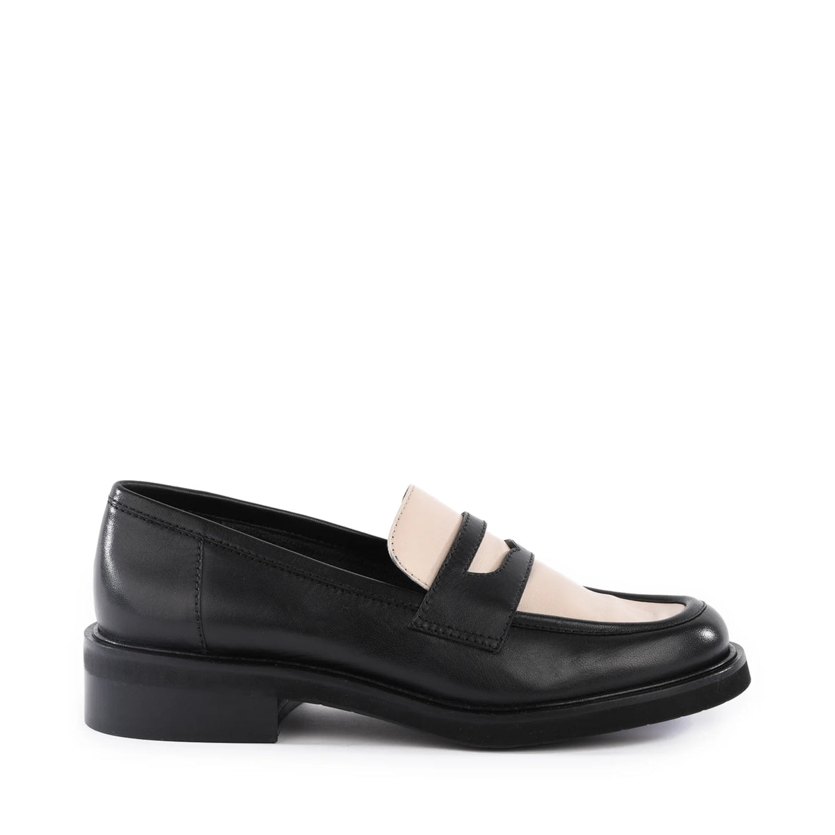 SEYCHELLES SUPERIOR LOAFER Black & White